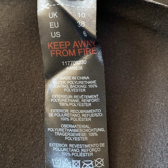 TopShop Faux Black Leather Spilt Detail Mini Skirt - Picture 8 of 10